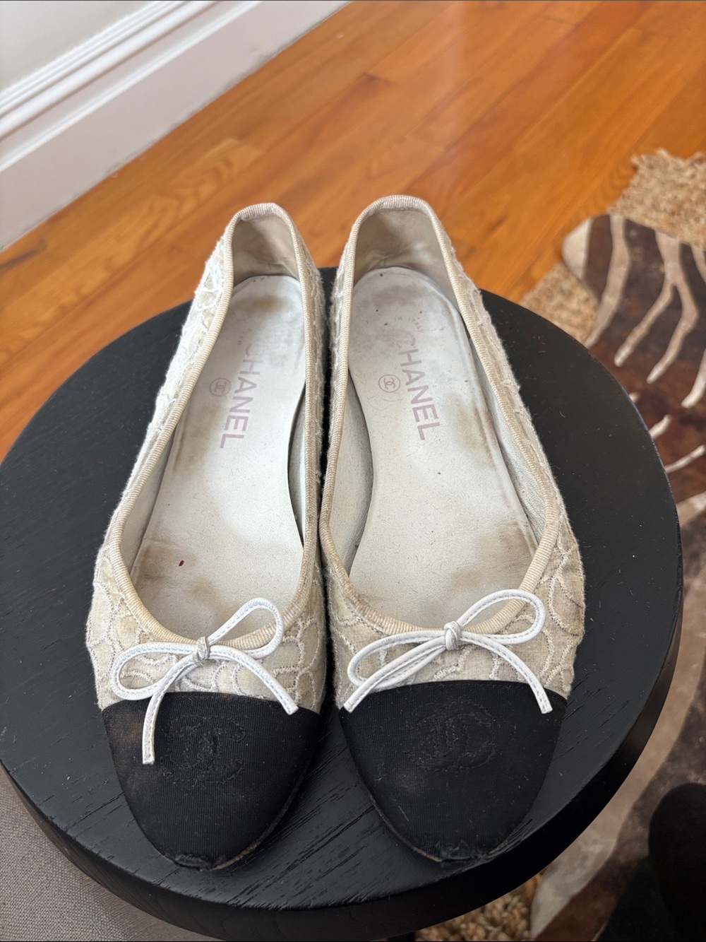 Chanel Black & White Ballet Flats Size 7.5